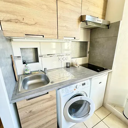 Apartment Climatise - Piscine - Tennis - Bord De